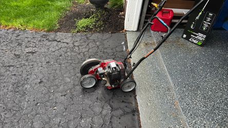 Troy- Bilt 4 Cycle TB516 EC