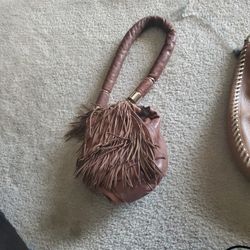 Beautiful CYNTHIA HALEY supple Leather Fringe Purse!