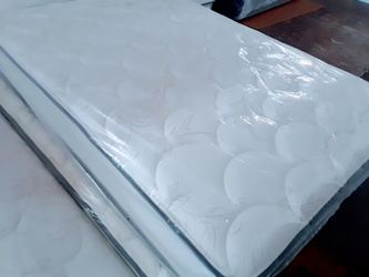 $180 Queen mattress only brand new free delivery same day