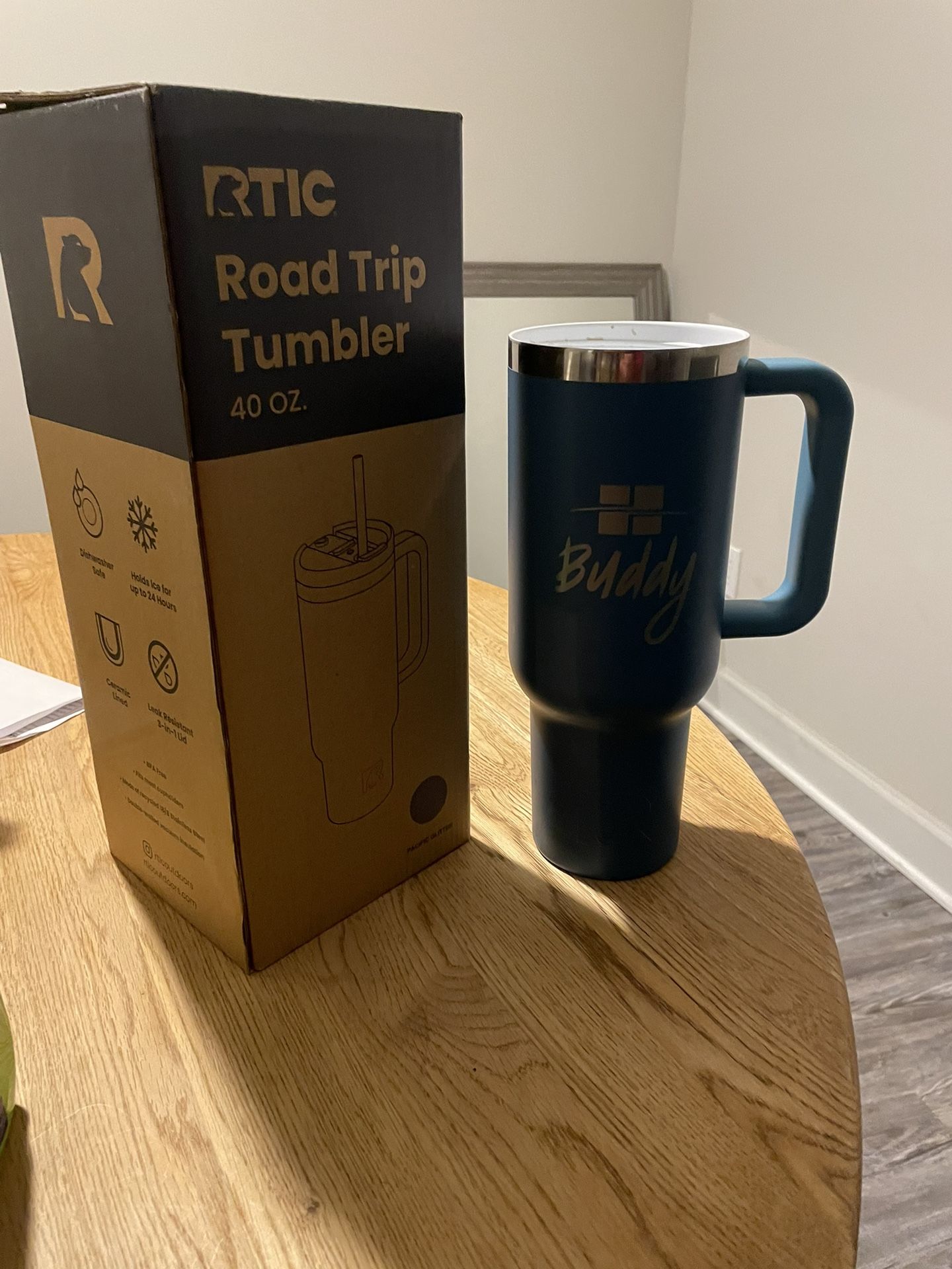 RTIC Road Trip 40 oz Tumbler