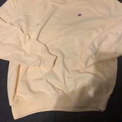 BRAND NEW XL YELLOW NEW BALANCE SWEATER