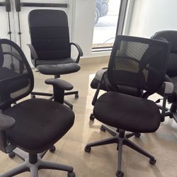 Office Chairs 