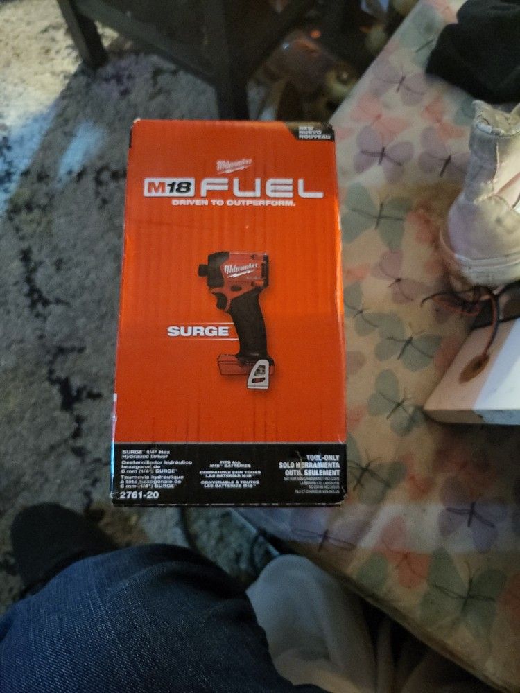 Milwaukee 1/4" Hex Hydraulic Driver