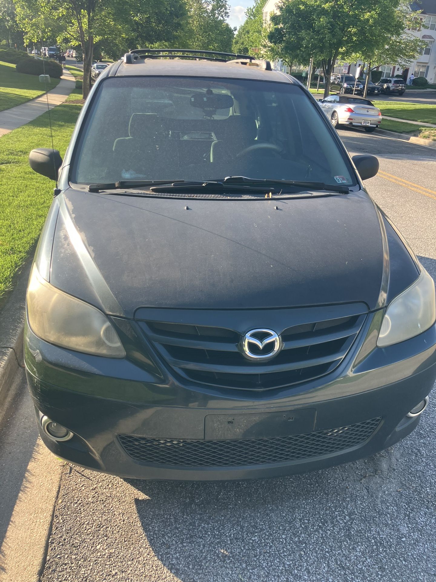 2005 Mazda MPV