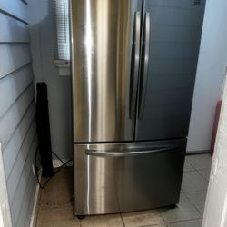 Samsung Refrigerator 