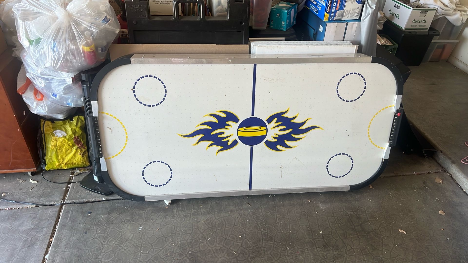 Air Hockey Table