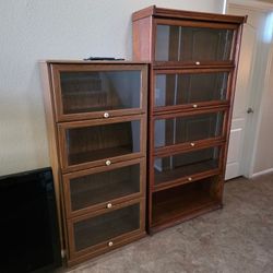 Book Shelves & Corner Displays 