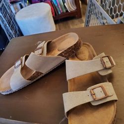 Sandals Size10