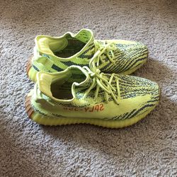 9.5 Semi Frozen Yeezy 350