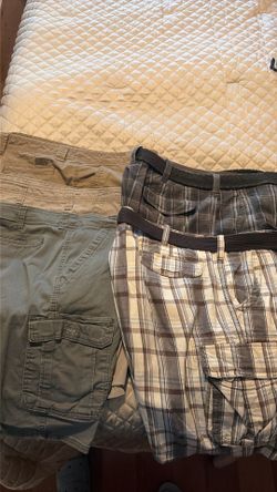 Cargo shorts 44 waist
