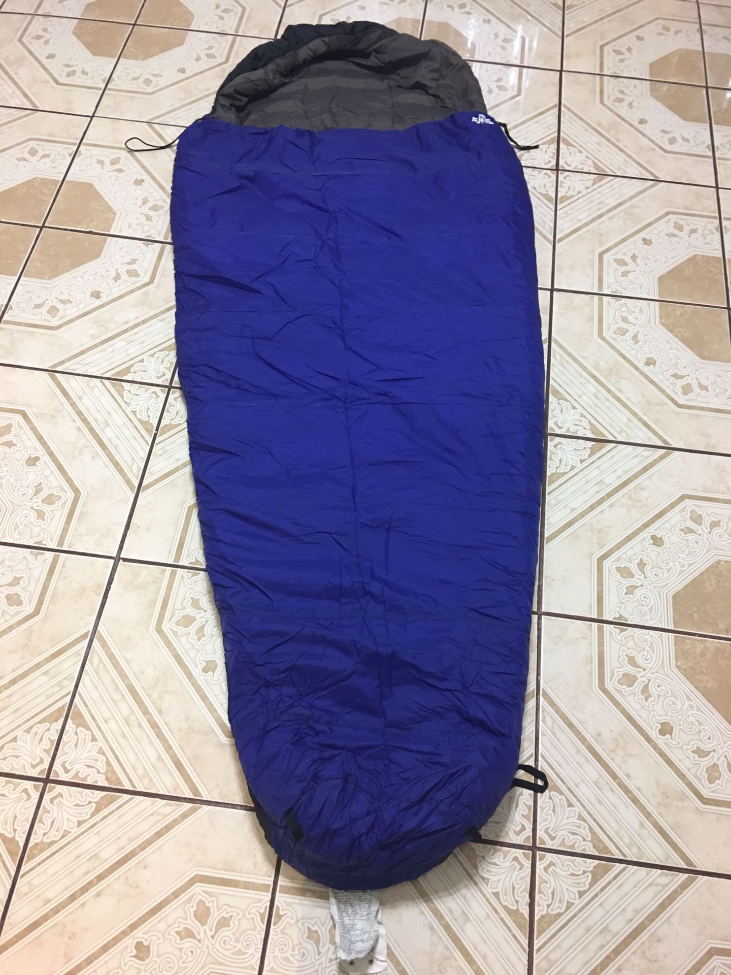 Timberline 25 sleeping bag with backpack