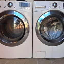 LG Washer And Dryer Set 