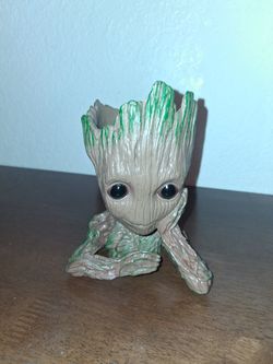 Groot Plant Pot
