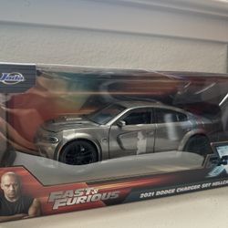 Dodge Charger Hellcat Fast And Furious Diecast Scale Model Car