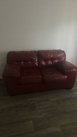 Love seat (100% Leather)