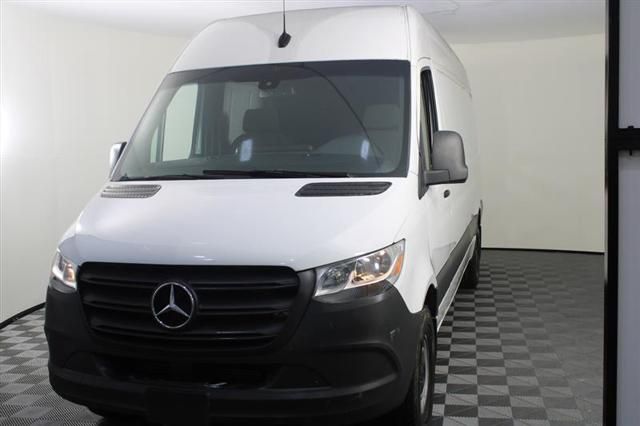 2021 Mercedes-Benz Sprinter 2500