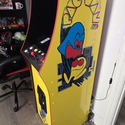 Modern Arcade