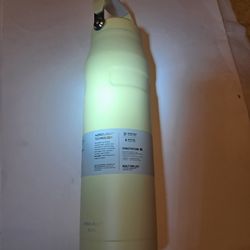 NEW Stanley AEROLIGHT ICEFLOW BOTTLE