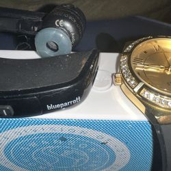 Speaker Watch And Blue Tooth Phone Piece 