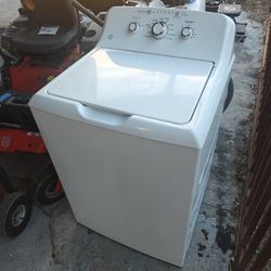 $275 GE WASHER HuGe