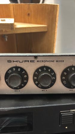 Shure Brothers Microphone Mixer M68