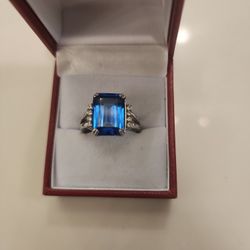 Blue Spinal Gemstone Statement Ring Size 8
