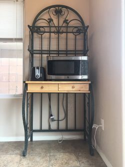 Baker's Rack