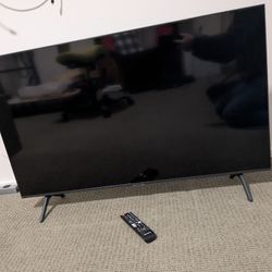Used 44" Samsung TV 