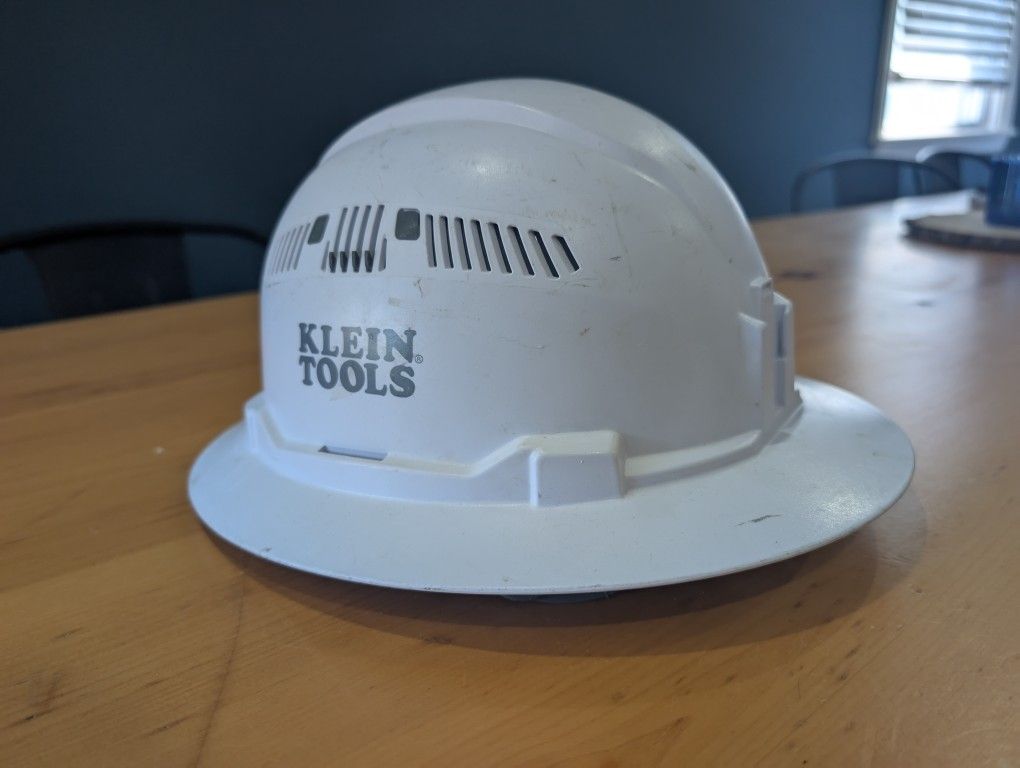  Klein Tools Vented Full Brim Hard Hat, likely model 60407RL, Used