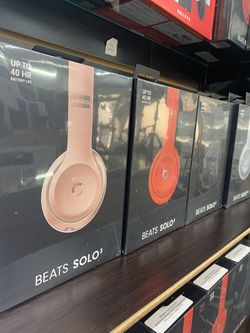 Beats Solo3 Active Noise Cancellation Bluetooth Red