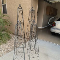 Topiary Plant Holder