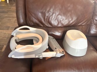 Kids potty seats and bag of mega blocks