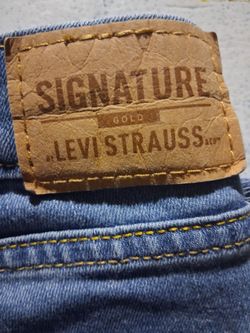 Signature Levi Strauss jeans size 16