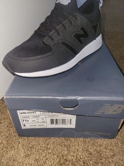 Womens New Balance Shoes