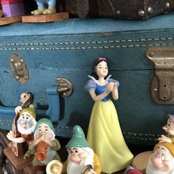 Disney’s Snow White and 7 Dwarfs