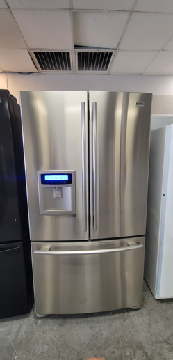Kenmore French Door Fridge – Stainless, Ice/Water Dispenser