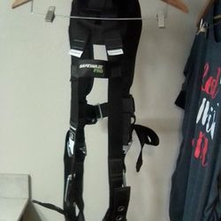 FALL TECH -SAFETY HARNESS 
