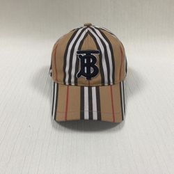 Women's Burberry hat
