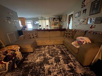 U shaped sectional