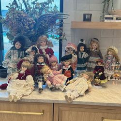 Vintage Dolls Collection