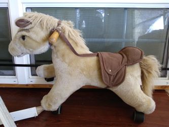 Toddler Horse Ride Toy from Crackerbarrel Store