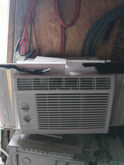 Ac window unit $30