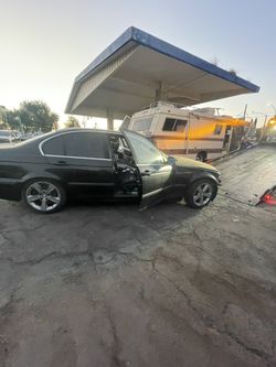 2004 BMW 330i