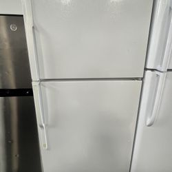 Refrigerator GE 30”