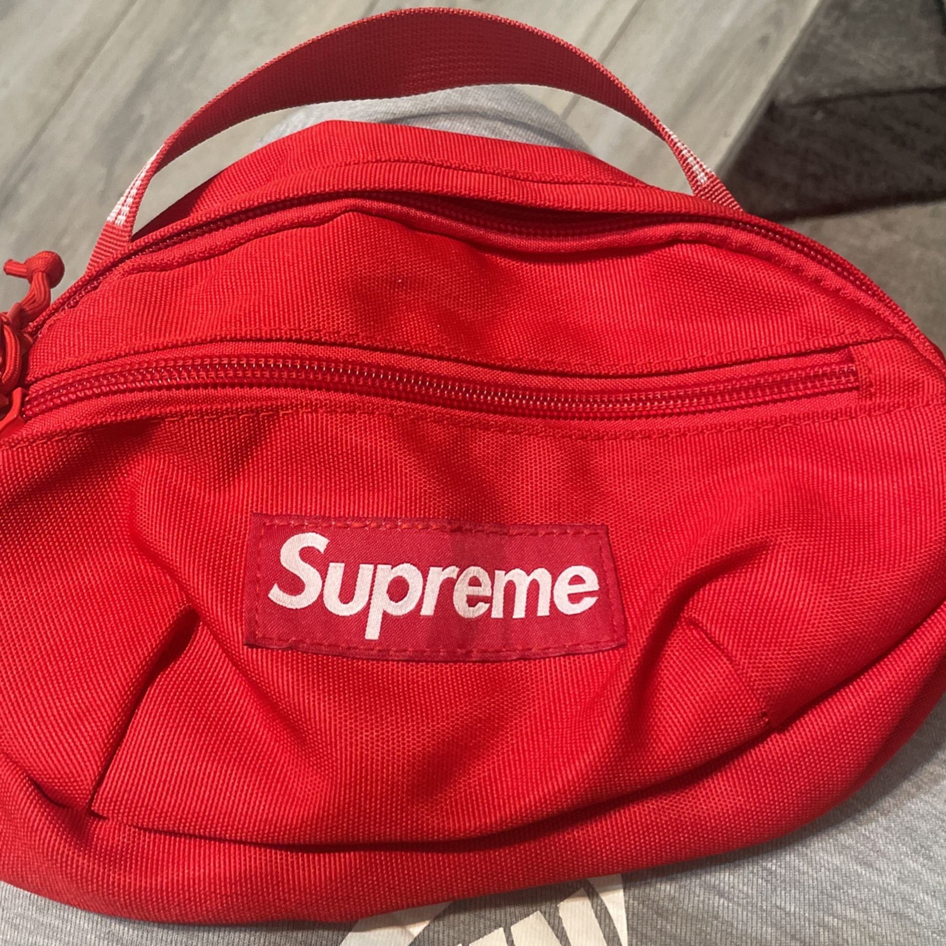 Supreme Fanny Pack 