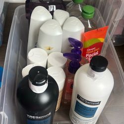 Tons Of Shampoo & Conditioner 