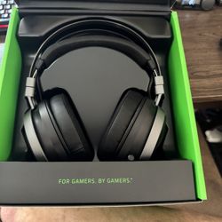 Razor Nari Ultimate Wireless Headset