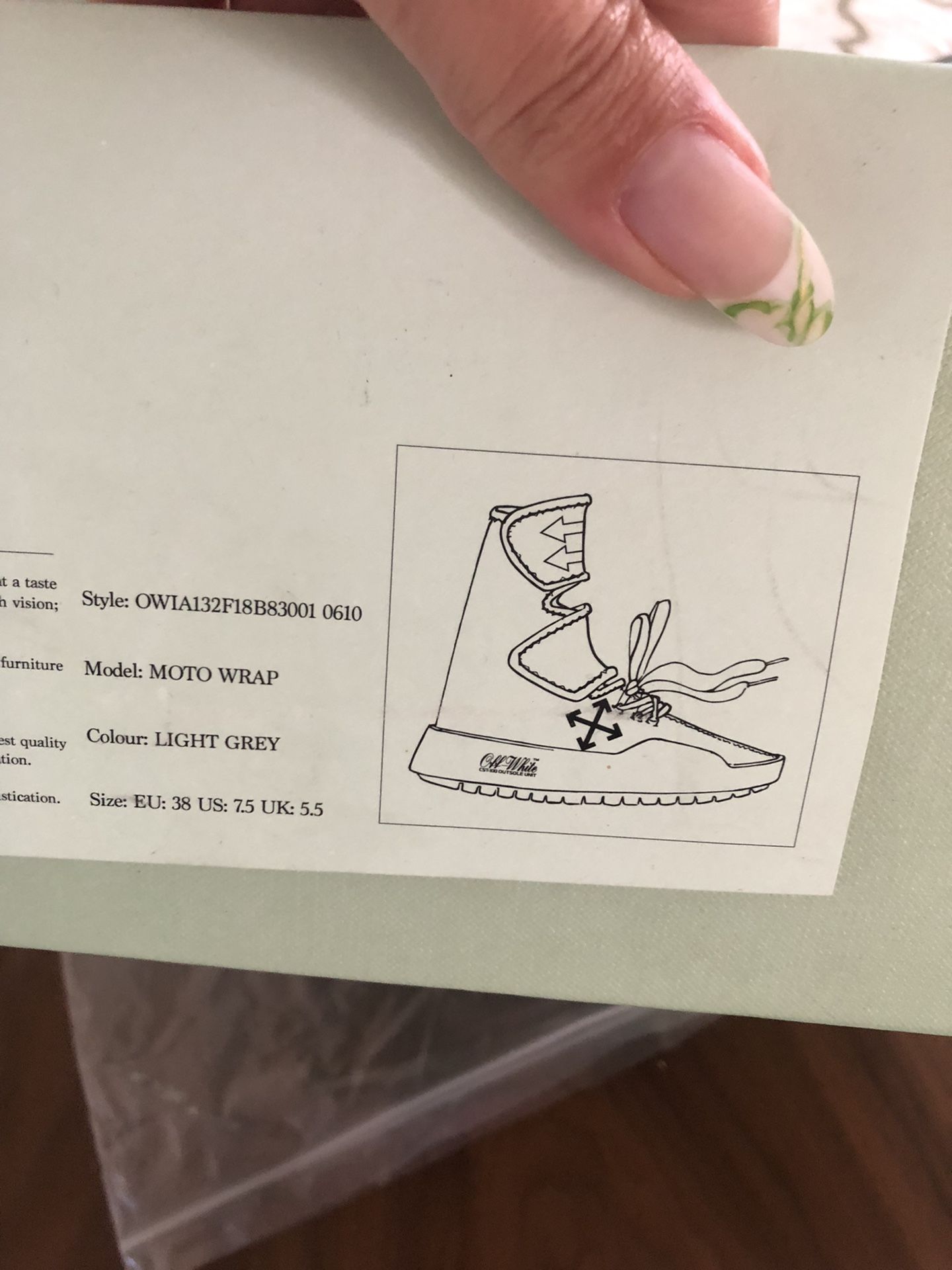 OFF WHITE WMNS MOTO WRAP Sneakers