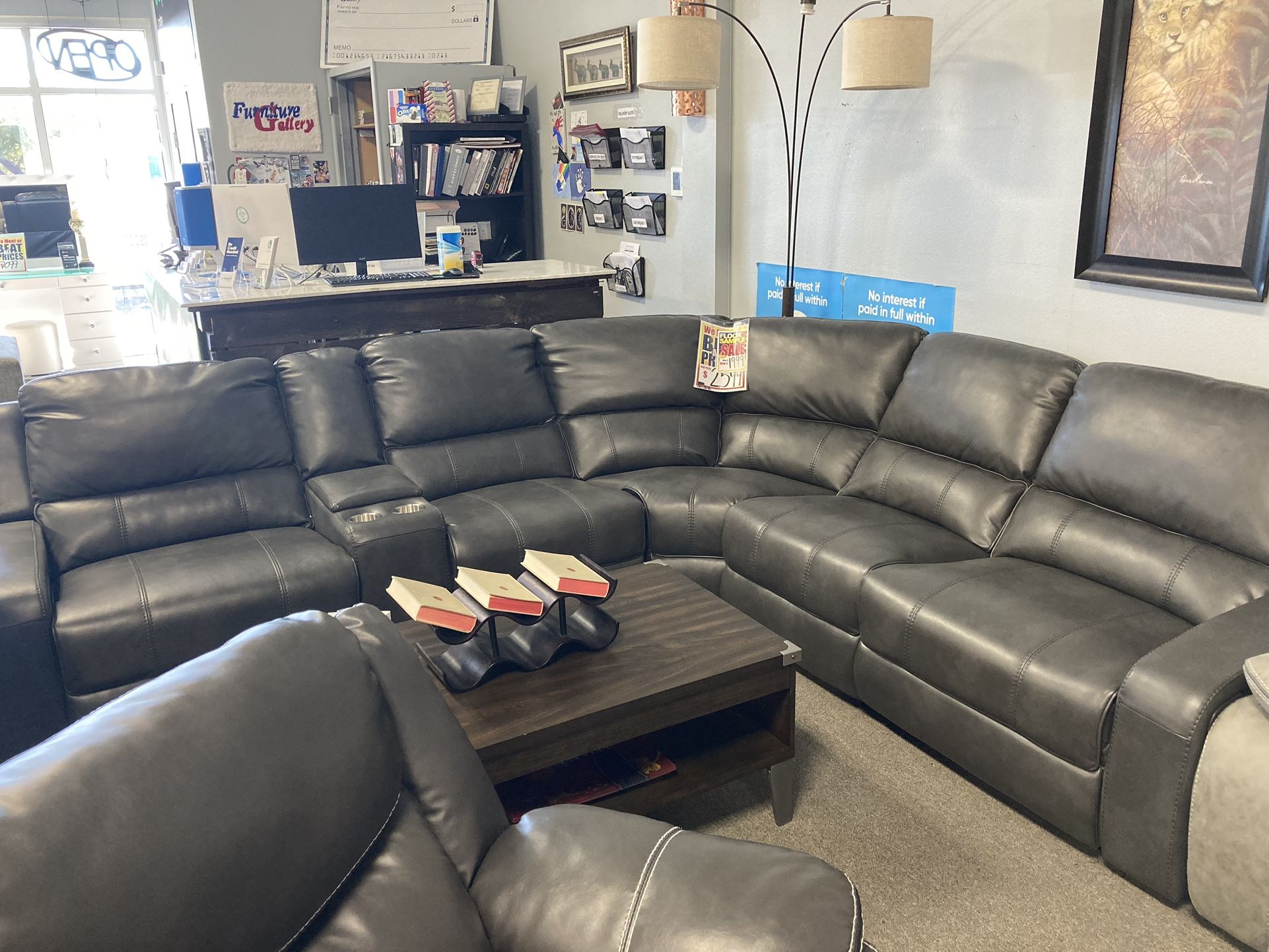 $1999 🩶⭐️ Reclining Sectional!