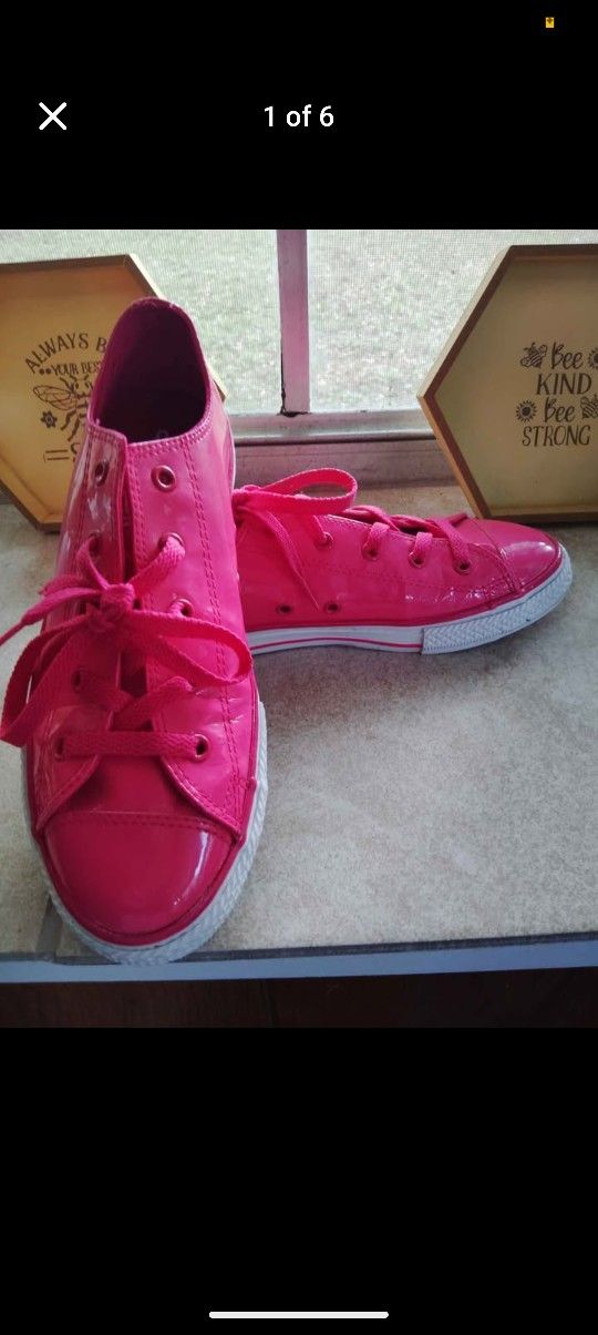 Pink Converse